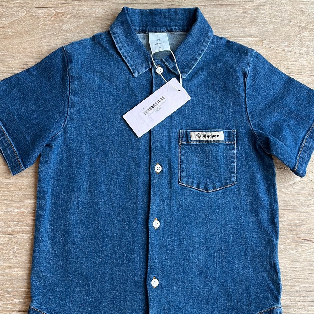 British Wynken stretch denim shirt NWT Unisex